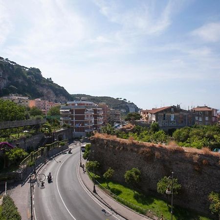 Golfo Delle Sirene Bed & Breakfast Sorrento Ngoại thất bức ảnh