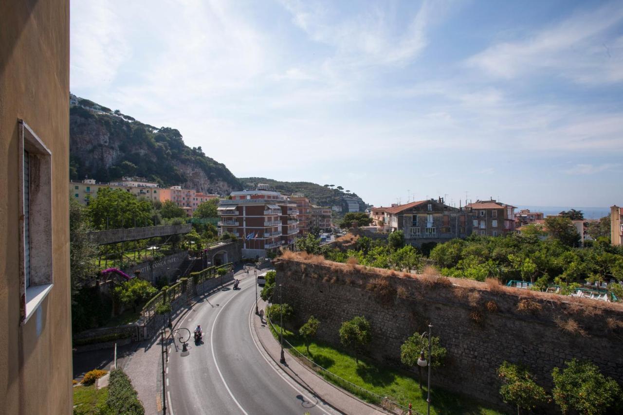Golfo Delle Sirene Bed & Breakfast Sorrento Ngoại thất bức ảnh